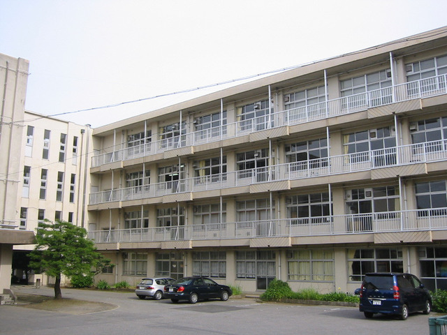 20130204043208_113_3
