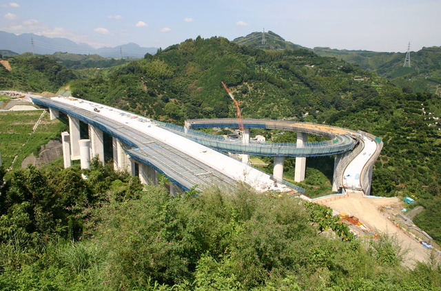 20140720205819_428_2