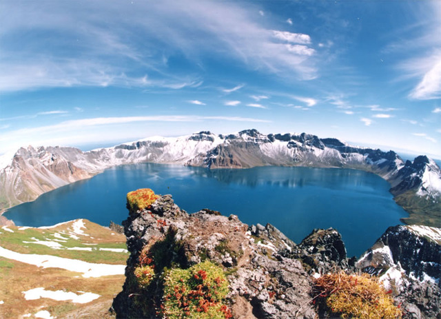 Baitou_Mountain_Tianchi