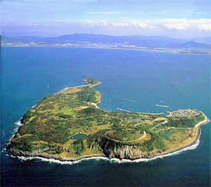 相島
