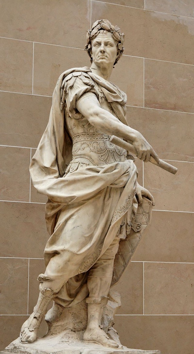 800px-Julius_Caesar_Coustou_Louvre_MR1798