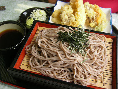 ざる