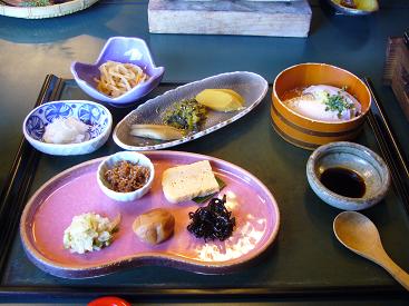 朝食