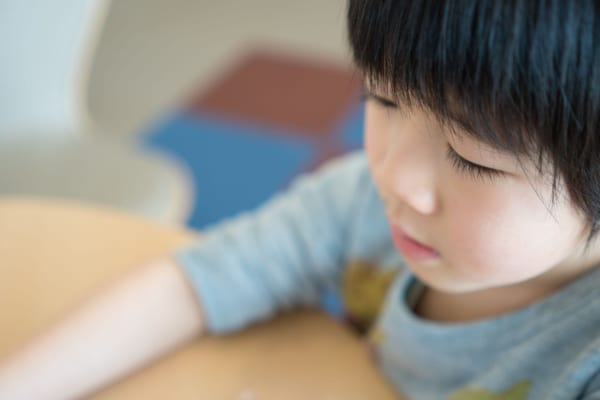 男の子