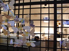 04 2009 パリ ミラノ 店内 044