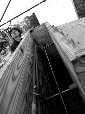 20120423145950_p198