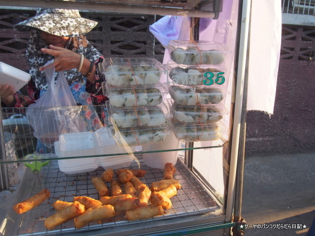 Sunday Vietnamese Market Samsen bangkok (4)