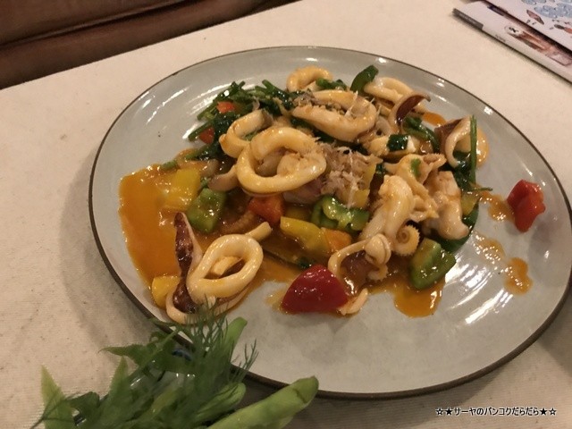 Ban ya kaad アーリー バンコク タイ料理 レストラン (12)