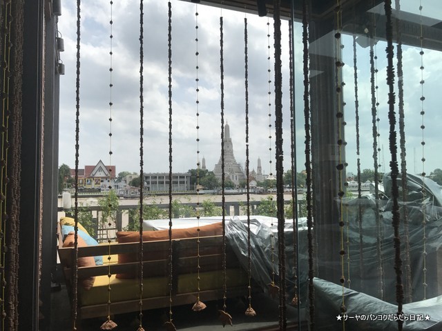 Supanniga Eating Room by Khun Yai Roots Coffee wat Arun (12)