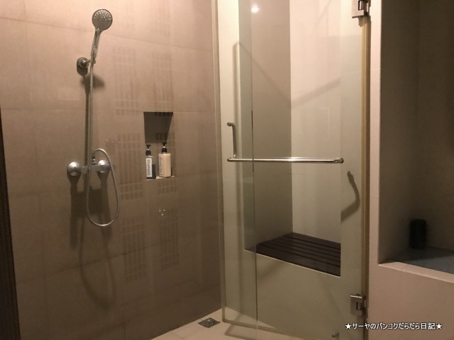 rakuten massage ラクテン タイ古式 マッサージ バンコク (8)