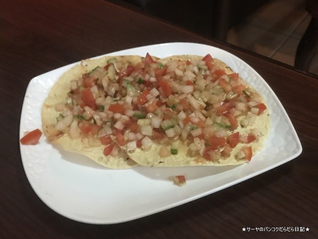 EVEREST KITCHEN BANGKOK ネパール料理 (5)