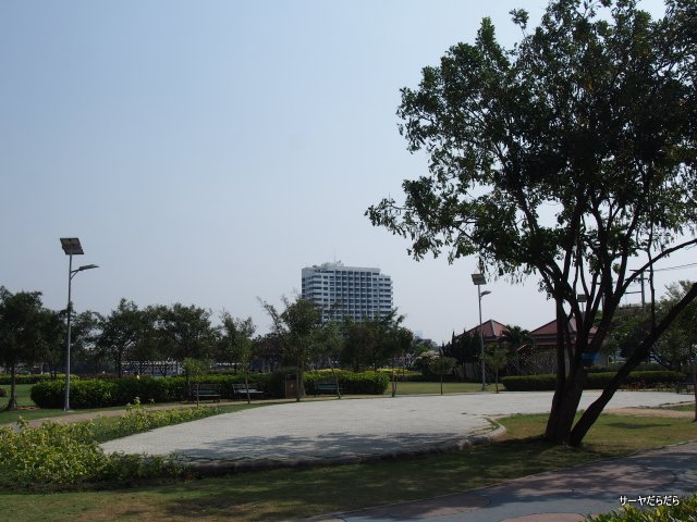 ラマ8世公園 RAMA 8 park バンコク