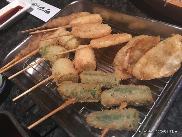 串カツ 飲み放題 食べ放題 バンコク 酒の店 (9)