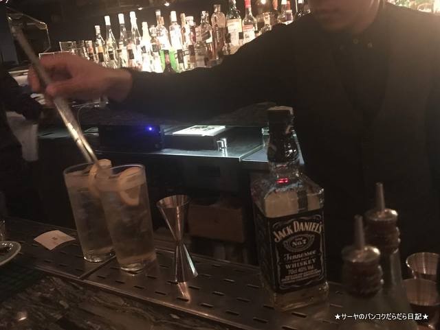Bunker バンカー オシャレ BAR デート バンコク サトーン (7)