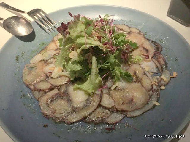 Pizza Massilia Ruam Rudee バンコク (2)-001
