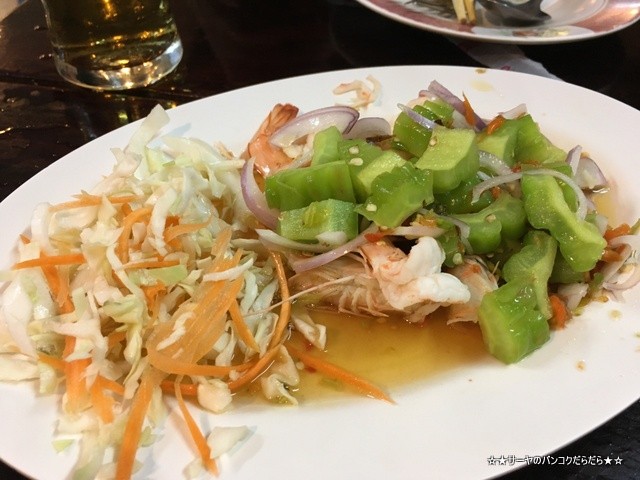 MUMAROI LOEI ルーイ タイ レストラン タイ料理 (8)