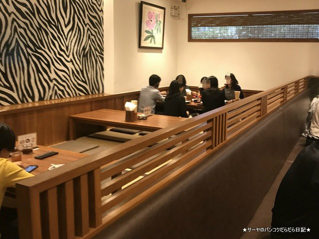 らあめん亭 バンコク RAMEN タイ 店内