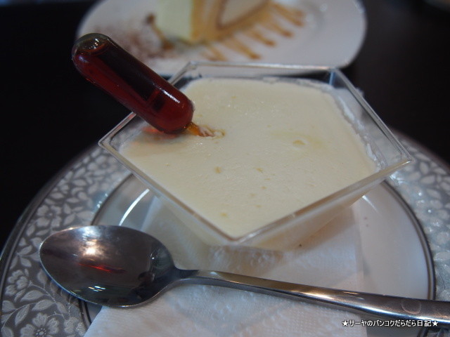 Cafe & Dessert shop from 白金台 (7)
