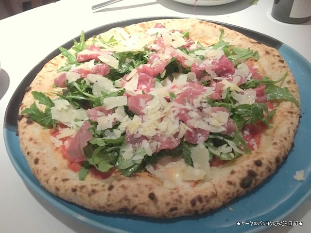 Pizza Massilia Ruam Rudee バンコク (5)-001