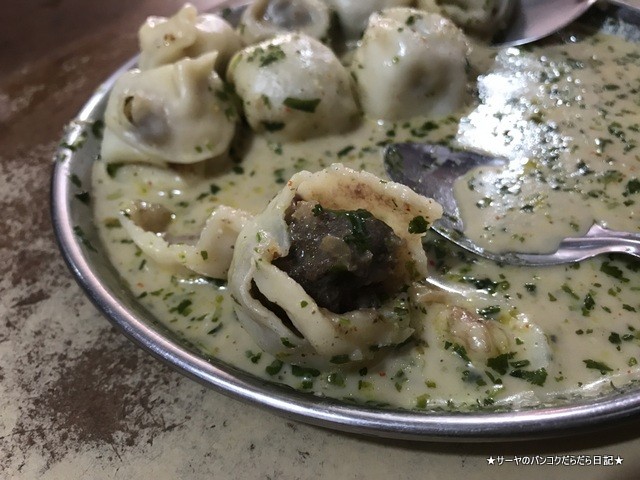 New Everest Momo Center モモ ネパール (9)