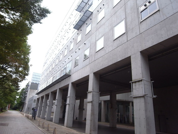 R0011124