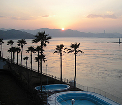周防大島温泉大観荘からの夕陽 周防大島温泉大観荘からの夕陽