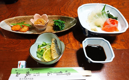 城山食堂