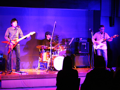 JOIN US BAND