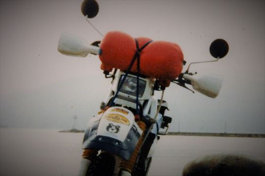 PC122560_R
