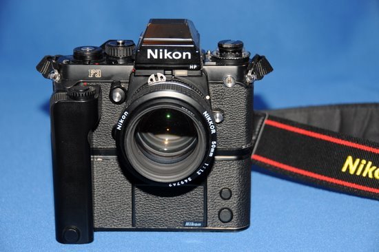カメラの話】Nikon F3 HP + Nikon Ai-S 50mm F1.2 : さぷら伊豆 カメラの話】Nikon F3 HP + Nikon Ai-S 50mm F1.2 : さぷら伊豆