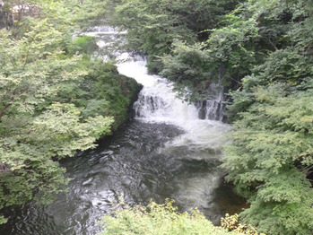 川