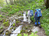 ③-3 青粘登山道