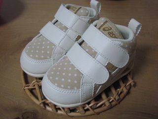 初めてのくつ