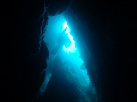 青之洞窟