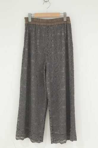 BS8R8573