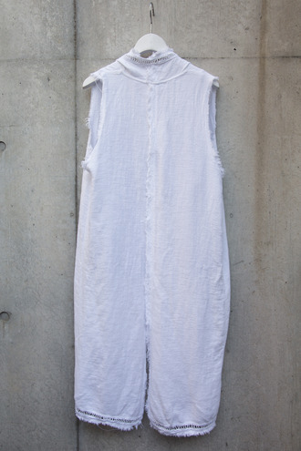 BS8R7596