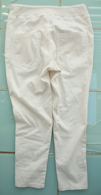 BS8R6842