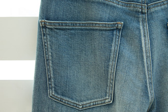 BS8R6782