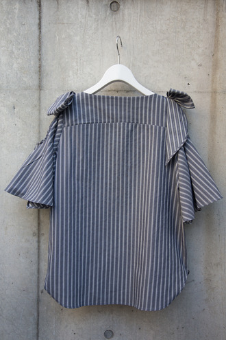 BS8R7563