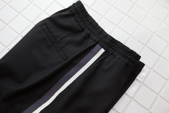 BS8R0373