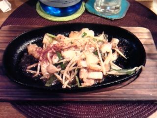 和牛ホルモン鉄板焼き