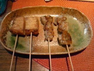 くわ焼き(串の鉄板焼き) あげ と ホルモン