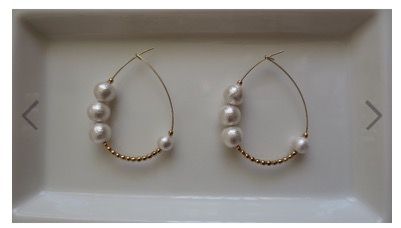 アシンメトリーしずく型ピアス