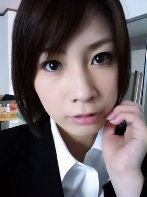 2012072916472100-__
