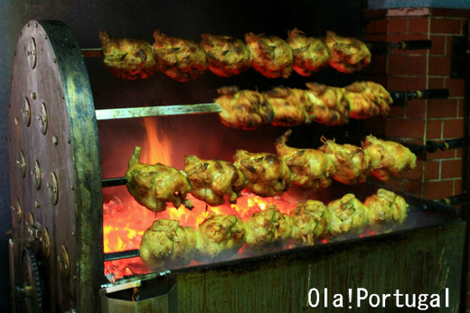 リスボンの大衆食堂:鶏の炭火焼屋