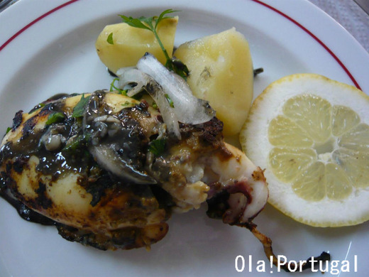 ポルトガル料理:Chocos frescos com tinta grelhar