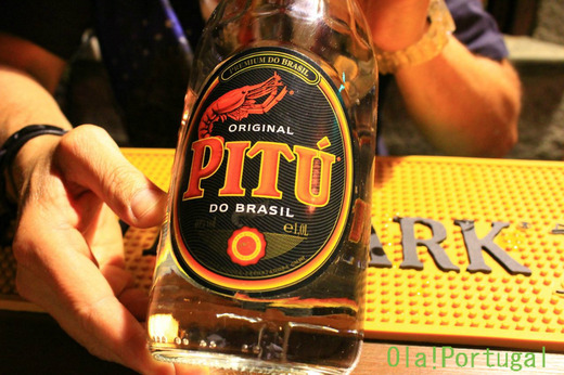 ブラジルのお酒:PITU