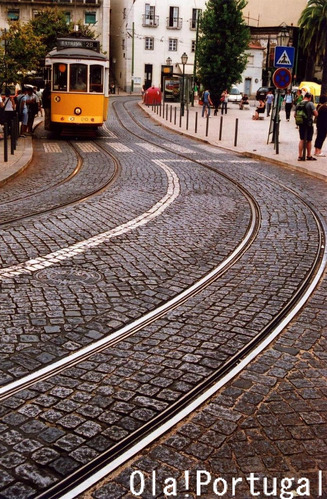 石畳と鉄路と私