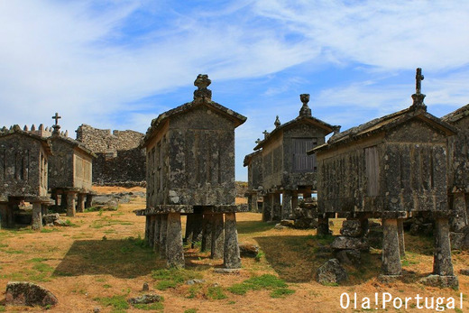 Espigueiros (Lindoso Portugal)