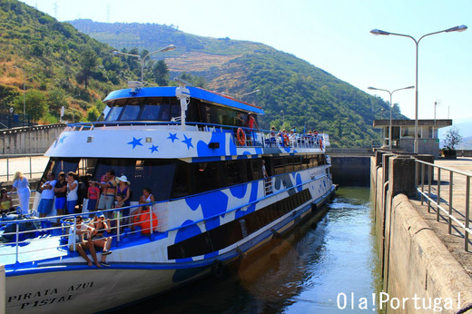 Douro River Cruises (Bagauste Dam, 27m)